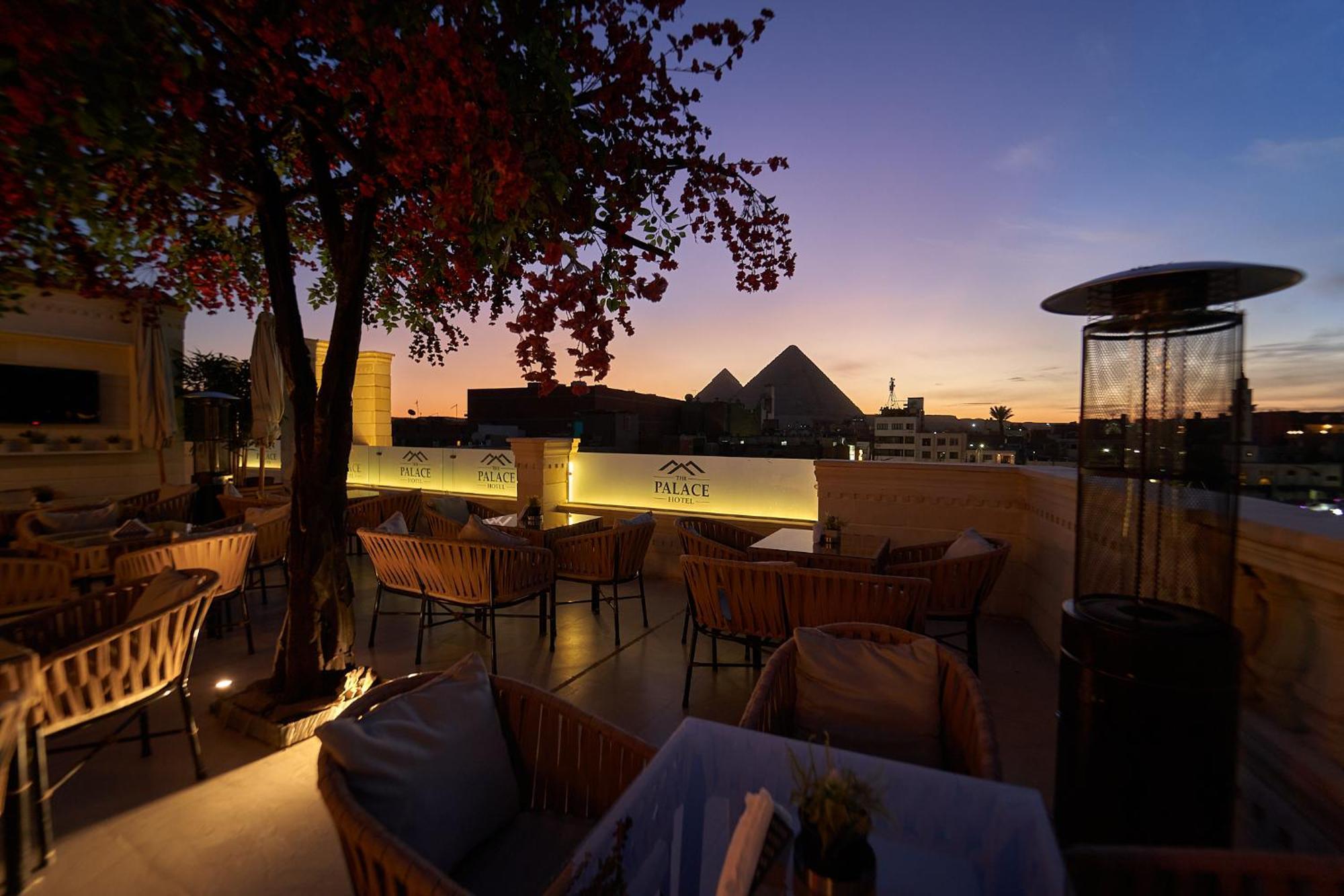 The Palace Pyramids Hotel Cairo Exterior foto